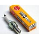 SPARK PLUG CR8E